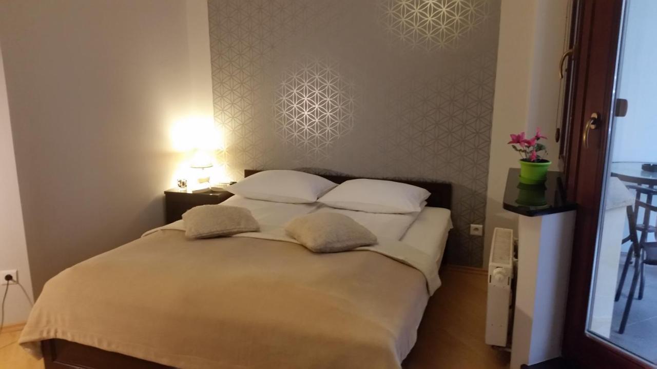 刚刚公寓酒店 弗罗茨瓦夫 外观 照片